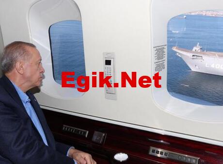 Cumhurbaşkanı Erdoğan, TCG Anadolu Gemisi’ni havadan inceledi