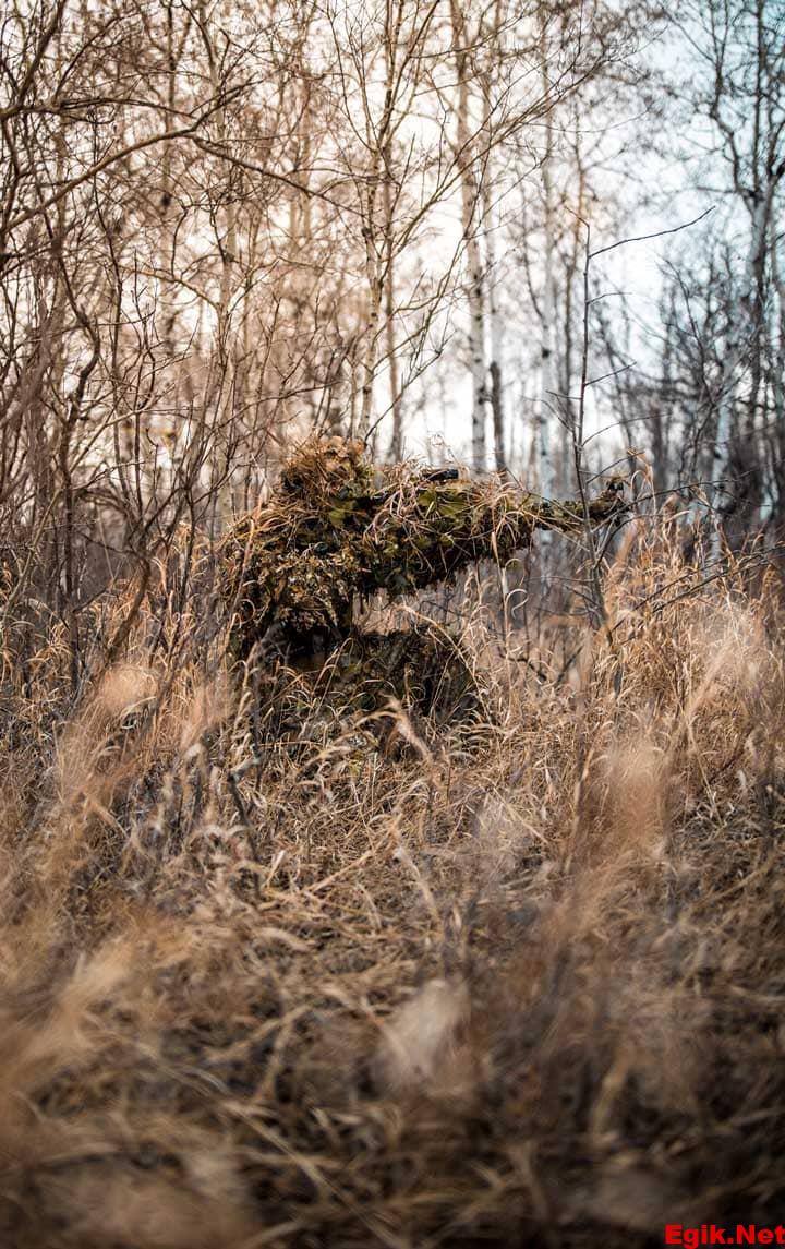 Near the frontline in eastern Ukraine, snipers and skepticism abound