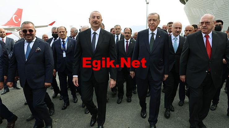Cumhurbaşkanı Erdoğan, Azerbaycan'da! Tarihi açılışı Aliyev ile birlikte yaptı