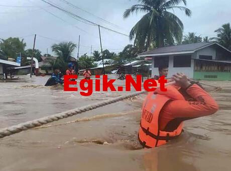 Filipinler’in güneyini Nalgae Fırtınası vurdu: 31 ölü