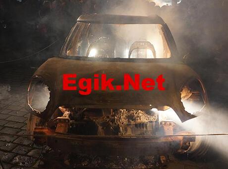 Rus saldırılarında zarar gören araçlar Çekya’da sergileniyor