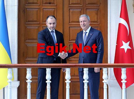 Bakan Akar, Ukraynalı mevkidaşıyla görüştü