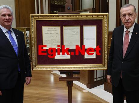Cumhurbaşkanı Erdoğan’dan Küba’ya tarihi hediye! II. Abdülhamid detayı