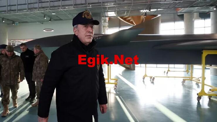 Bakan Akar ve TSK komuta kademesinden Kızılelma ziyareti