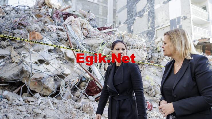Alman bakanlar deprem bölgesinde
