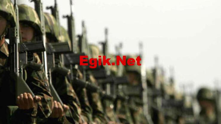 SON DAKİKA: Bakan Akar duyurdu: 10 bin 900 askere izin!