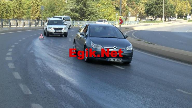 Yağ dökülen yolda panik anları: 5 araç kaza yaptı