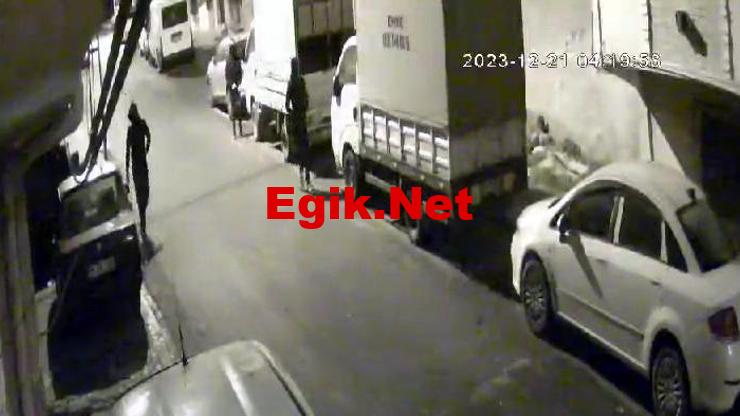 Avcılar’da bir dakikada minibüsü çaldılar