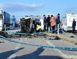 Konya’da feci kaza: 3 kişi öldü