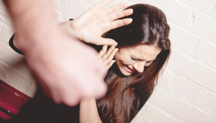 Korkutan yükseliş… Şiddet gören 15 bin kadın hastaneye başvurdu