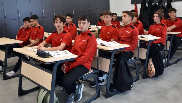 Milli Eğitim Bakanlığı’ndan yılbaşı kutlamalarına yasak