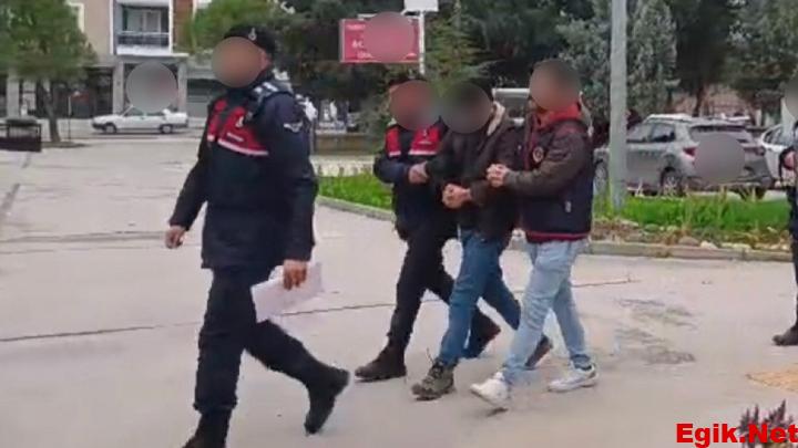 Kendisini ‘gizli servisten Komiser Kenan’ olarak tanıtıp 1 milyon lira dolandırdı! Lüks rezidansta yakalandı