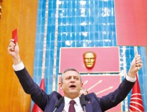 Kırmızı kartlı sandık çağrısı