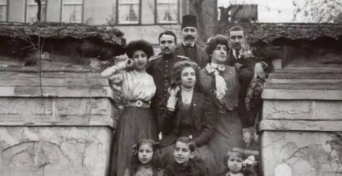 Şakir Paşa Ailesi’nin eserleri müzayede ile satışta