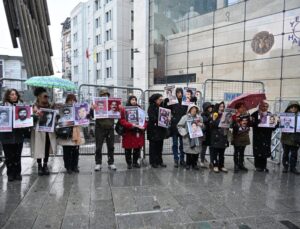 Cumartesi Anneleri’nin 1339. Hafta Eylemi: Murat Yıldız İçin Adalet Arayışı Sürüyor