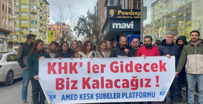 Diyarbakır’da KESK’ten “İşimizi Geri İstiyoruz” Eylemi: Onurlu Direniş Sürüyor