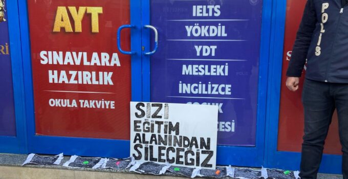 Özel Sektör Öğretmenleri Sendikası’ndan Güngören’de Protesto: “Emeğimizin Gasp Edilmesine Artık Yeter!”