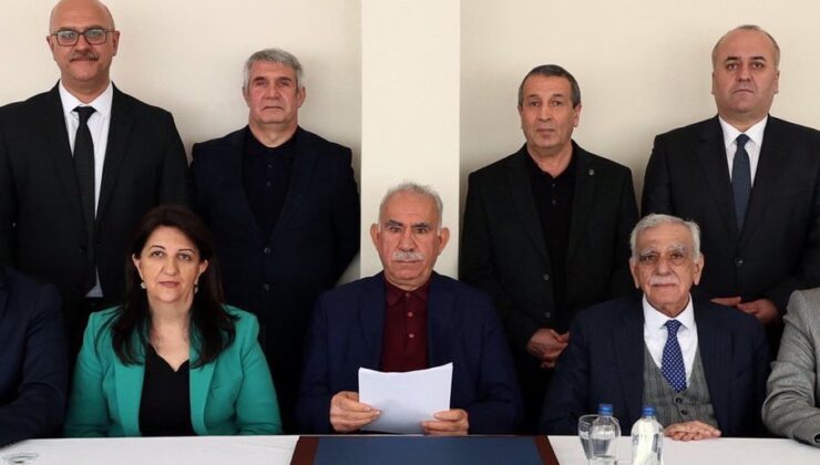 Öcalan’dan Tarihi Silah Bırakma Çağrısı