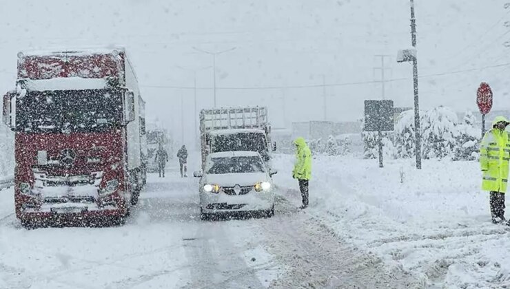 İstanbul ve Ankara dahil 6 ilde ağır taşıtların trafiğe çıkışı yasaklandı