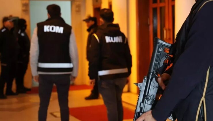 İstanbul’da 9 belediyeye terör operasyonu