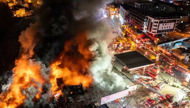 İstanbul’da büyük yangın! Saatler sonra kontrol altına alındı