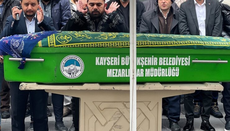 Annesini öldüren 17 yaşındaki kız çocuğu tutuklandı