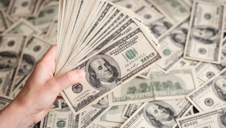 İmamoğlu’nun tutuklanmasının korkunç maliyeti… Emeklinin 10 yıl boyunca alacağı 4 bin liralık bayram ikramiyesi bir gecede yakıldı!