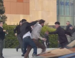 İstanbul’daki AVM’de dehşet! Şüphelendiği kişileri şikayet etti, saldırıya uğrayıp bıçaklandı