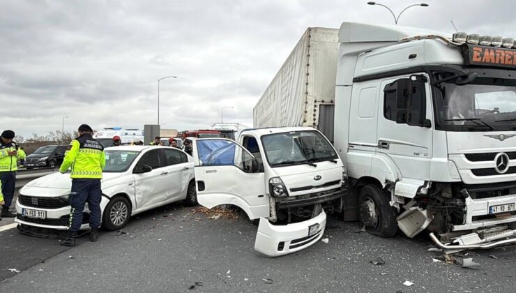 Anadolu Otoyolu zincirleme kaza: Ankara istikameti ulaşıma kapandı!