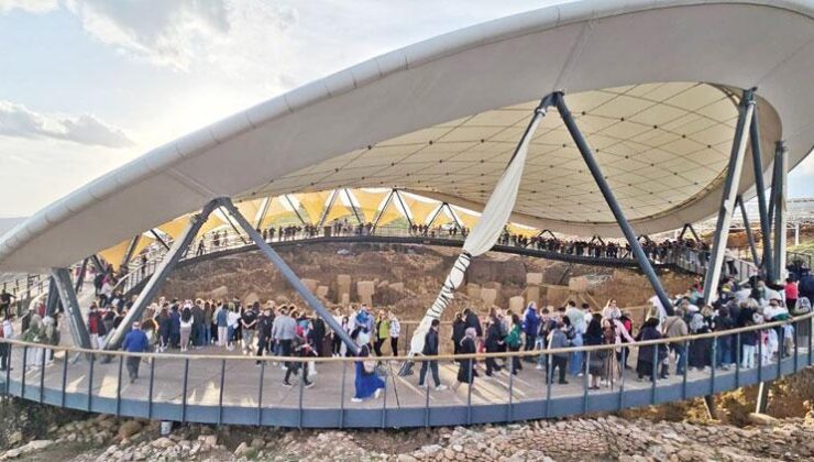Göbeklitepe’yi 3 günde 30 bin kişi ziyaret etti: ‘Tarihin sıfır noktası’na bayram akını