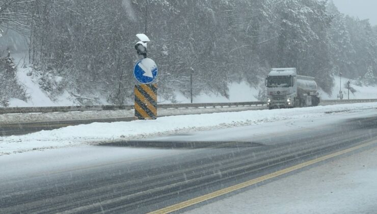 Kar, Bolu Dağı’na da düştü