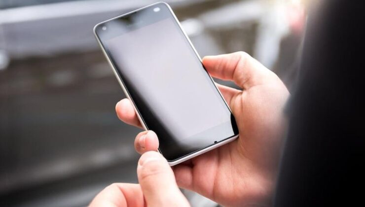 Telefonunuzdan hemen silin: Kartınızdan para çeken 6 uygulama açıklandı