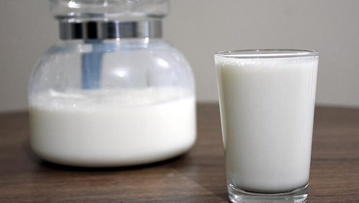 Yılda 680 bin ton süt işleyip Türkiye’ye dağıtılıyor