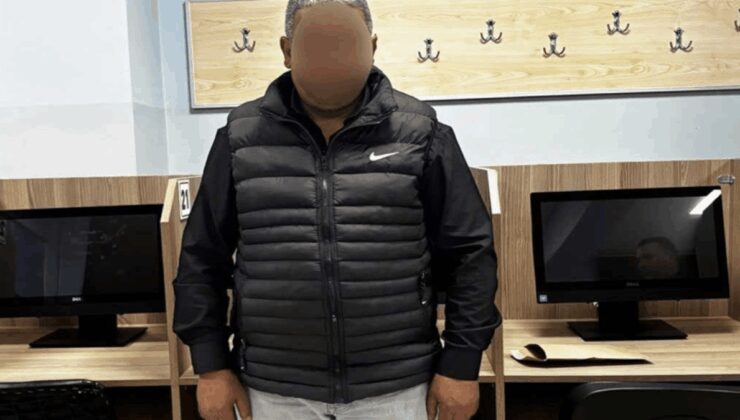 Bu kadarı pes dedirtti: Ehliyet sınavı için kulağına düzenek taktırmış