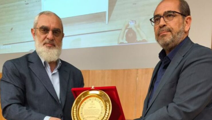 “6 yaşındaki çocuk evlenebilir” diyen Nurettin Yıldız’a İl Milli Eğitim Müdürü ve müftüden plaket!