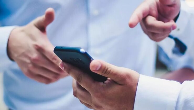 Güvenlik açığı olan 4 telefon ve 1 hoparlör toplatılıyor! İade hakkı var