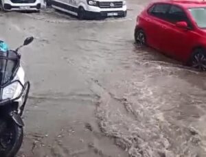 İstanbul’u dolu vurdu! AKOM’dan uyarı geldi