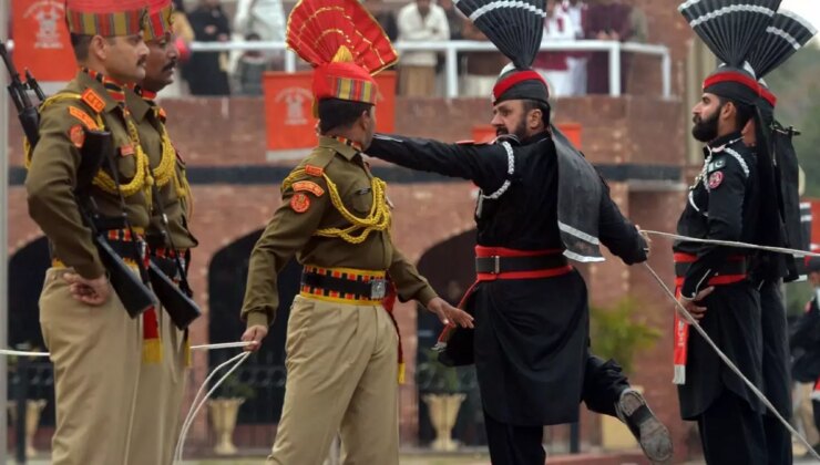 Pakistan: İlk saldıran biz olmayacağız ama şiddetle karşılık veririz