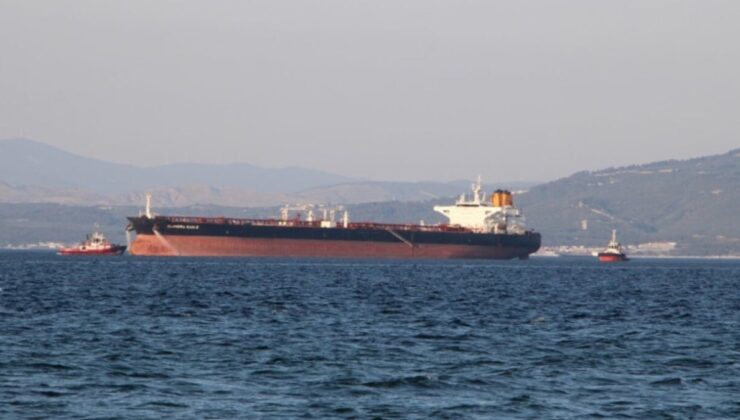 Çanakkale Boğazı çift yönlü trafiğe kapatıldı
