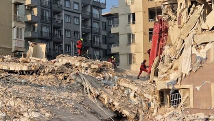 100 kişinin hayatını kaybettiği deprem davasının bilirkişi raporu 2.5 yıl sonra geldi