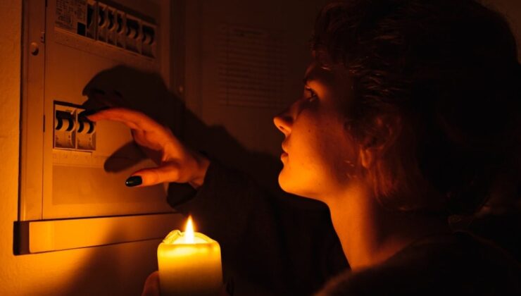 8 saatlik elektrik kesintileri il il yayılıyor