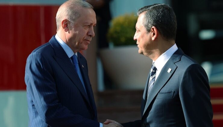 Hem Erdoğan hem Özel ‘birinci partiyiz’ demişti, son seçimleri bilen anket şirketi gerçeği açıkladı