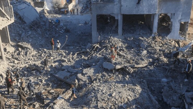 İsrail’in düzenlediği saldırılarda Gazze en az 11 kişi hayatını kaybetti