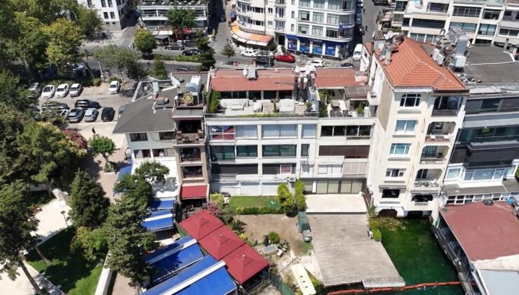 İstanbul Boğazı’ndaki kaçak yapılar yıkılmaya devam ediyor
