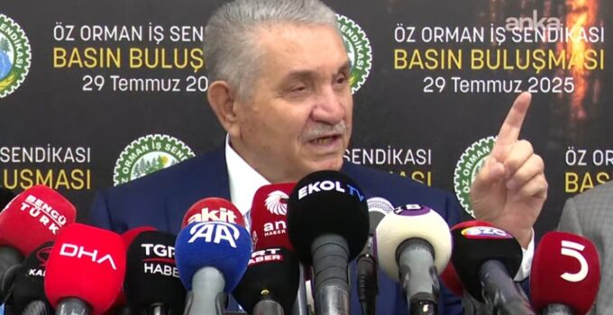 Ormanlar yanarken orman işçileri greve hazırlanıyor