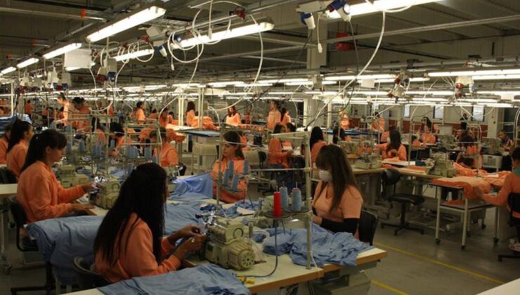 Resmi Gazete’de yayımlandı: İzinsiz yabancı işçi çalıştıranlar yandı!