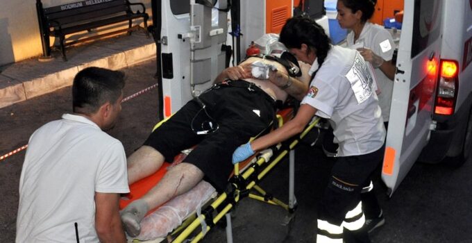 Rögar hattını temizlemek için içine giren 2 site işçisi zehirlendi