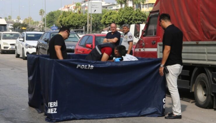 Yaşlı adamın cesedi aracında bulundu