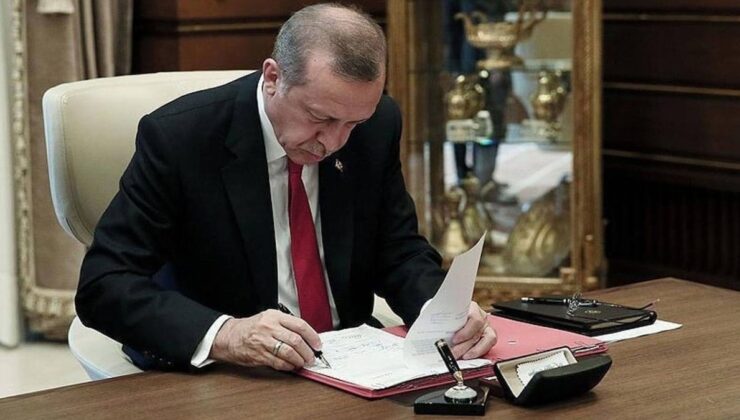 Cumhurbaşkanı Erdoğan imzaladı: Görevden alma kararları Resmi Gazete’de