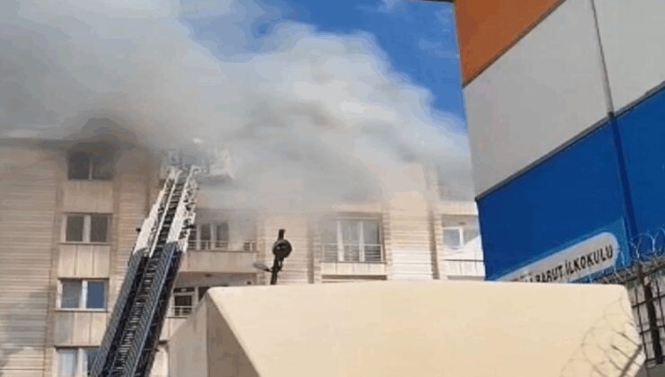 Esenyurt’ta 4 katlı binada çıkan yangın söndürüldü